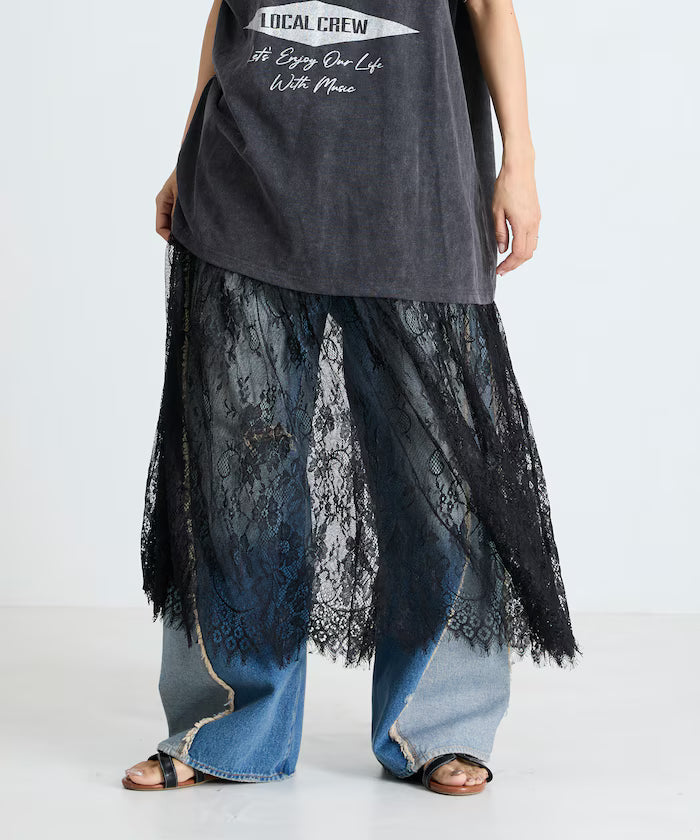 T-shirt lace docking one-piece
