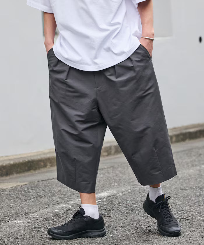 Limited Release Drymix(R) Dry Mix Wide Silhouette Tuck Three Quarter Pants Quick Dry UV Cut
