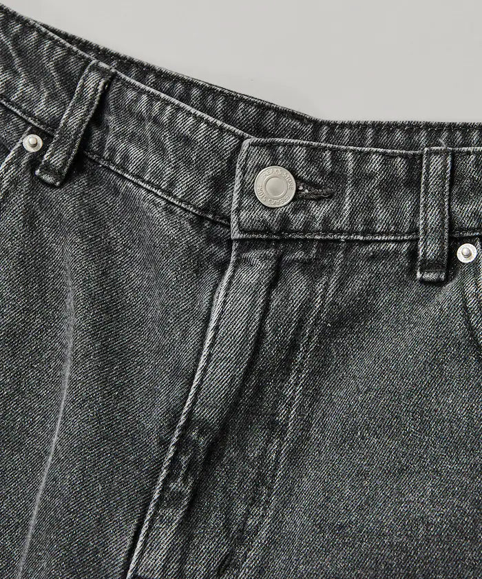 Wide Flare Silhouette Denim Pants [Limited Edition]