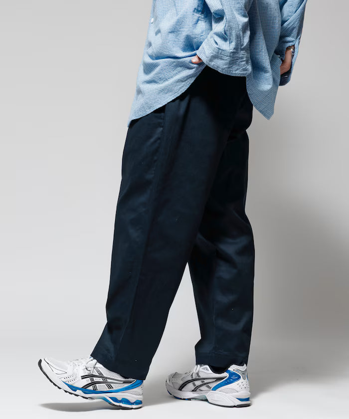 Wide Silhouette Drawstring Chino Pants / Tapered Silhouette Easy Chino Pants