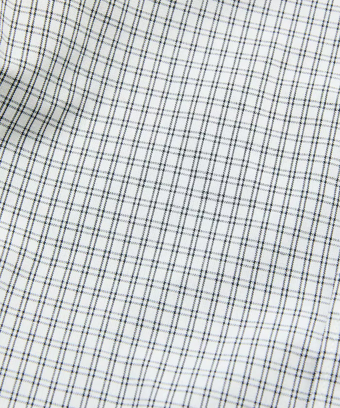 Wide silhouette spindle regular collar short sleeve shirt / hem code [limited edition]