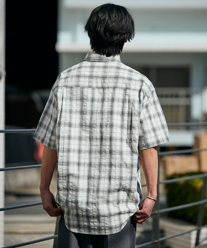 Relax Fit Regular Collar Sheer Seersucker Short Sleeve Shirt 【Limited Edition】