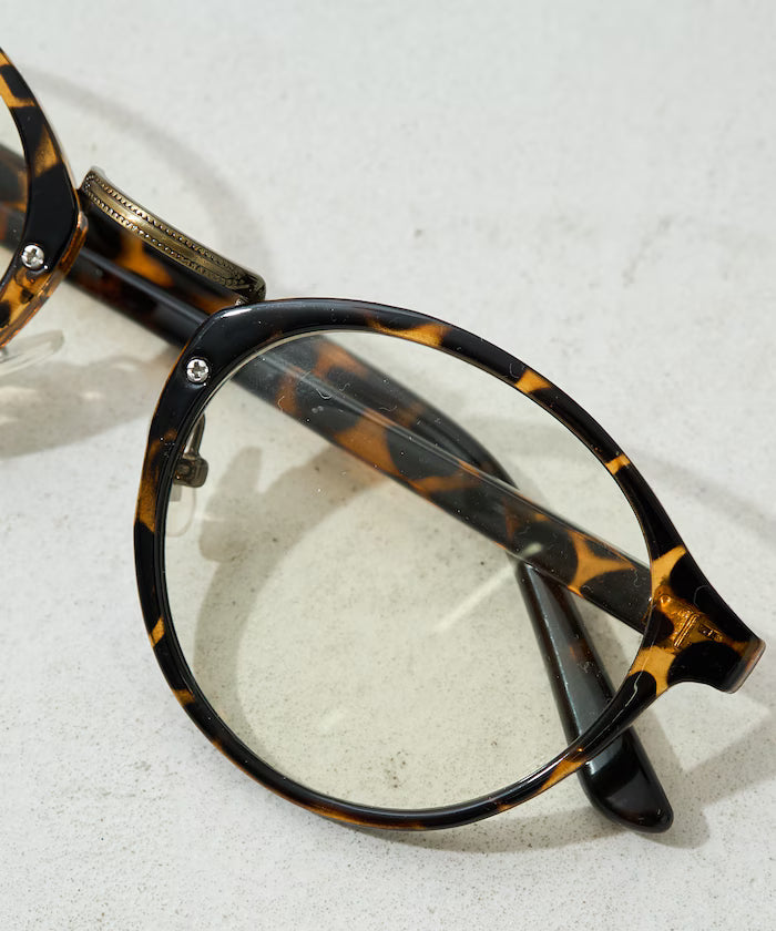 Dimming Lens Boston Fashion Glasses [Limited Edition]