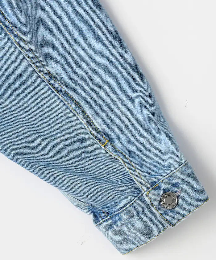 Short-Length Relaxed Denim Trucker Jacket