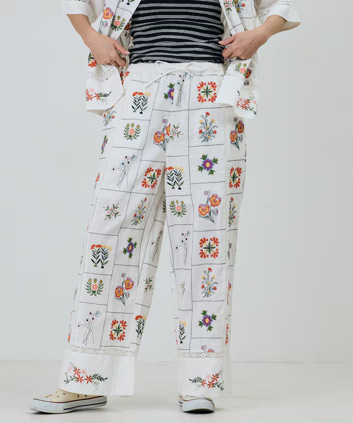 Patchwork Floral Embroidery Pants