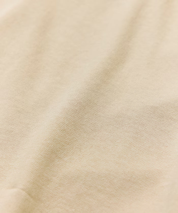 [Sales start on May 22 at 12:00] kaoyorinakami × FREAK'S STORE / Kaoyorinakami limited edition Hashiri Punch Bear Tee