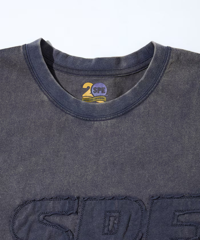 [Release on May 29 at 12:00] SPECIAL OTHERS × FREAK'S STORE Vintage-like Damage Logo Crew Neck T-shirt