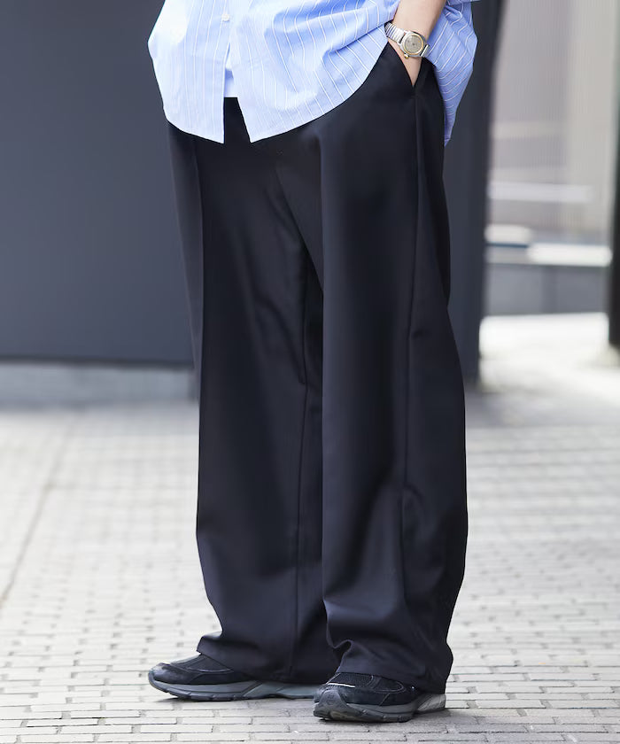 Wide Silhouette Staple Twill Easy Slacks/Wide Slacks [Limited Edition]