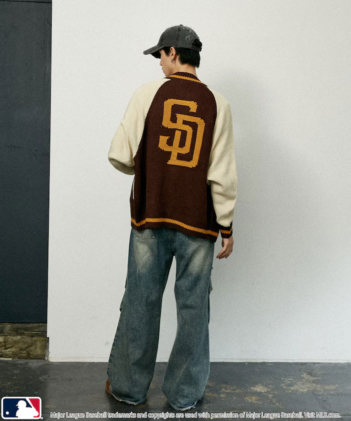 Custom ZIP KNIT CARDIGAN