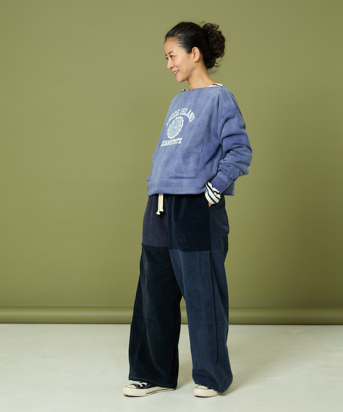 Boat Neck Short Sweatshirt
