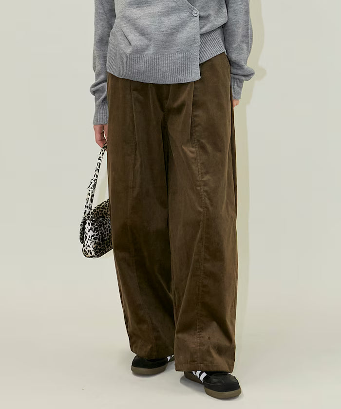 Wide Corduroy Easy Pants [Limited Edition]