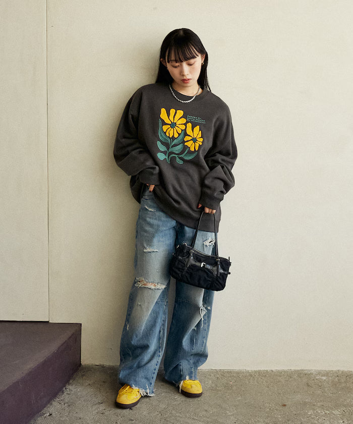 Daisy Embroidered Crew Sweat Limited Edition