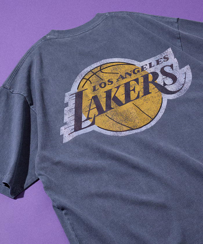 NBA × FREAK'S STORE Exclusive Vintage-Like Team Back Logo TEE - Navy