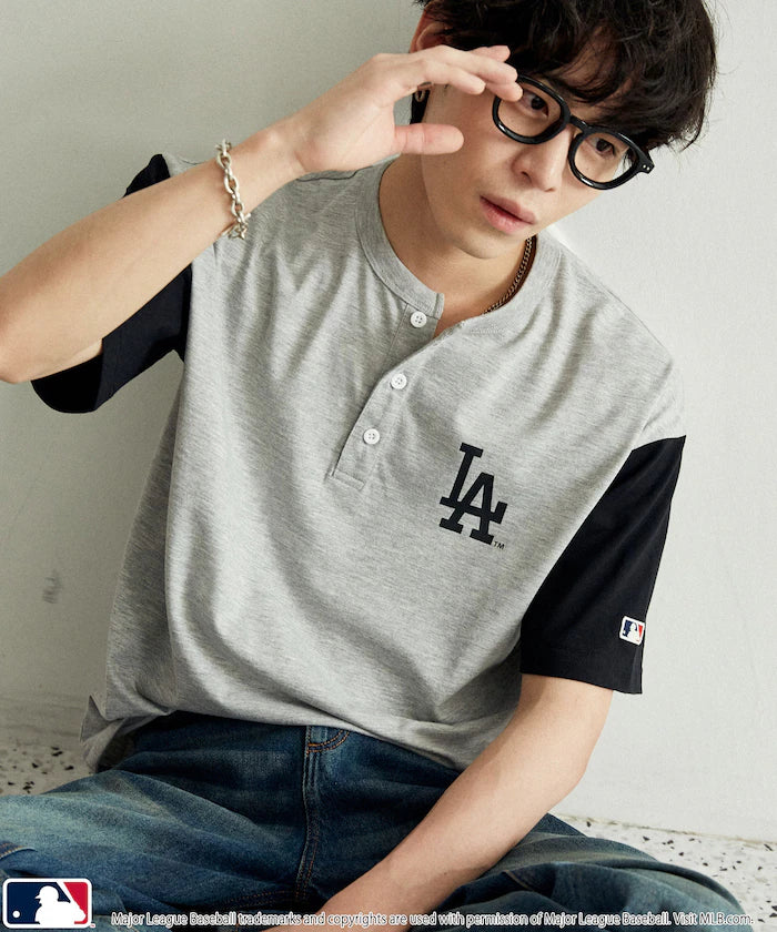 Limited Edition Custom MLB Logo Print Henley Neck Oversized T-Shirt