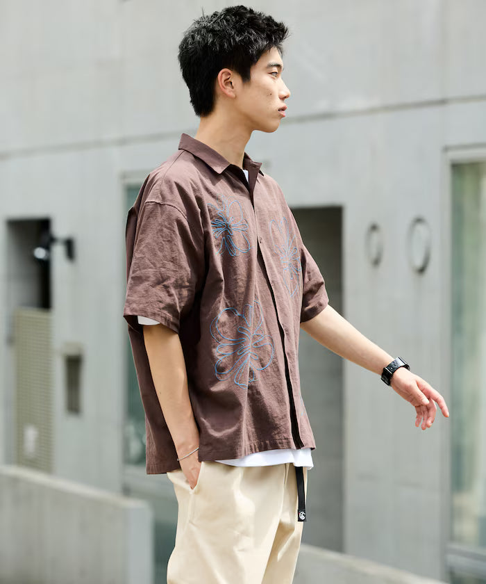 Relaxed Fit Flower Embroidered Short Sleeve Open Collar Shirt [Limited Edition]