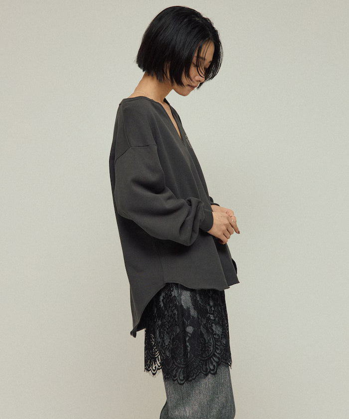 Organic Cotton V-Neck Embroidery Sweatshirt / Relaxed Fit / French Terry Sweatshirt