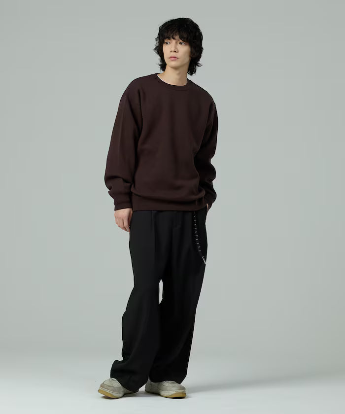 Sweat-like Crew Neck Knit