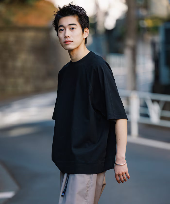 STORATECH/Stratech Lightweight Wide Silhouette Raglan T-Shirt/Antibacterial/Odor Resistant/Antimicrobial/UV Cut/Contact Cooling Moisture-Wicking 【Limited Edition】