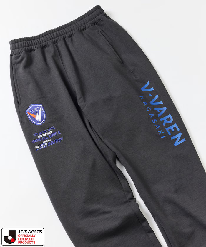 [Sales start on 3/19 at 10:00] J.LEAGUE × FREAK'S STORE Special Order SUPPORTERS SWEAT PANTS [V-Varen Nagasaki]