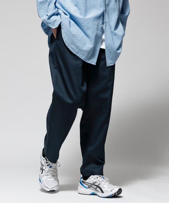 Wide Silhouette Drawstring Chino Pants / Tapered Silhouette Easy Chino Pants