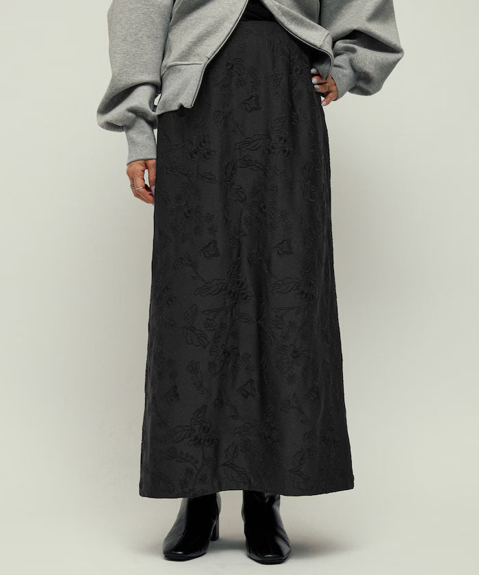 Flower Embroidery I-Line Easy Skirt