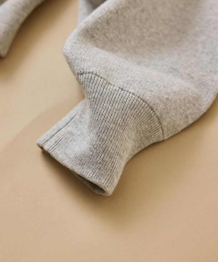 Relax Fit Sweat-Like Turtleneck Knit 【Limited Edition】