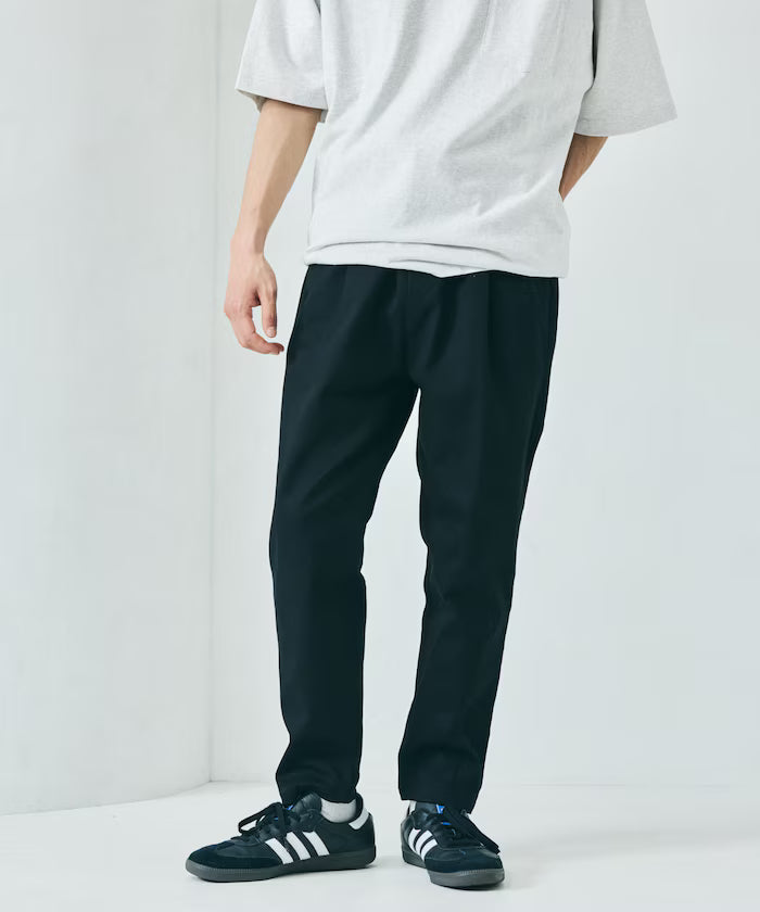 Basic Silhouette Stretch Easy Tapered Pants 【Limited Release】