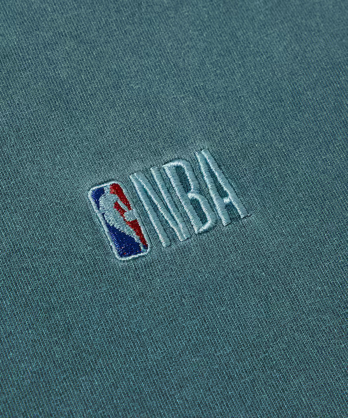NBA × FREAK'S STORE Collaboration Random Team Logo Backprint Crewneck T-Shirt