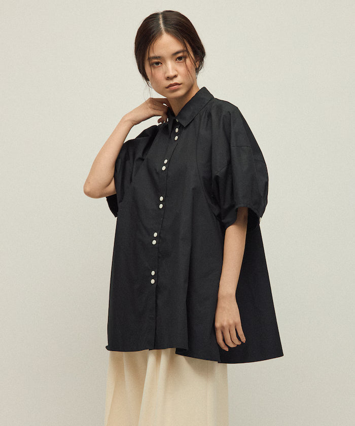 Switching Design Balloon Sleeve Shirt / 5-Minute Sleeve Blouse