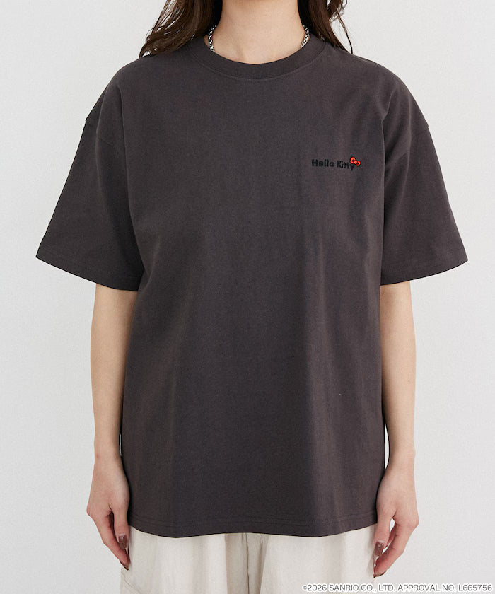 "HELLO KITTY" ID Photo style back print T-shirt limited edition