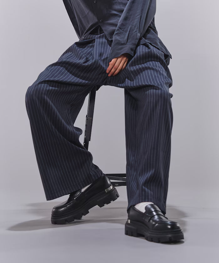 Tuck Wide Slacks [Limited Edition]