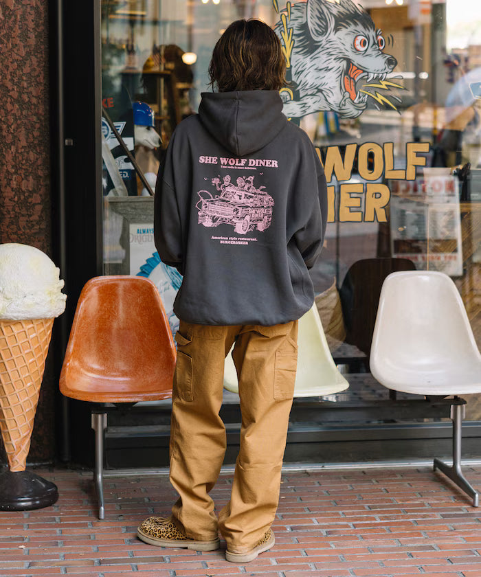 SHE WOLF DINER x FREAK'S STORE/She Wolf Diner Limited Edition Big Silhouette Back Print PO Parker/Hoodie/CAR 【Limited Edition】