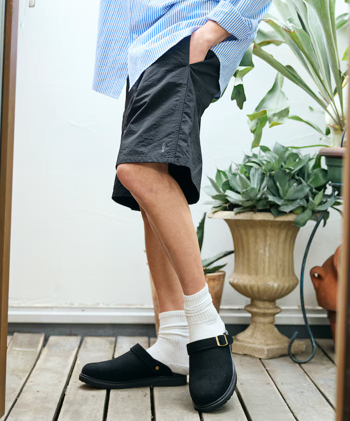 Nylon Medium Length Baggy Shorts