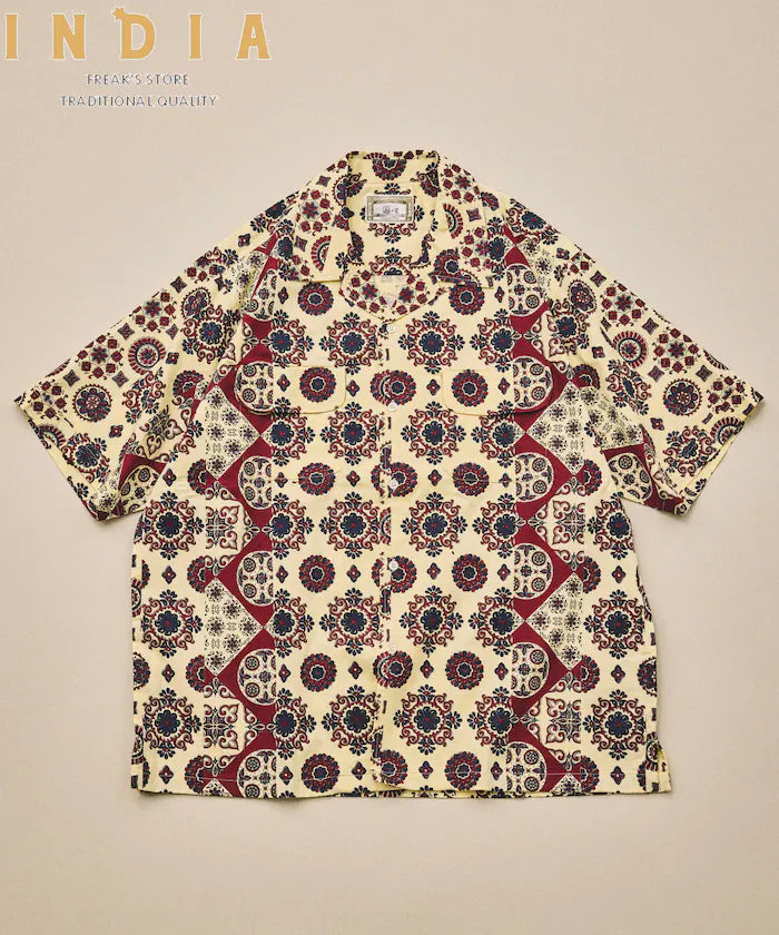 [New color added] Indian-made Relaxed Fit Batik Pattern Print Open Collar Shirt Short Sleeve Small Pattern - Off-White