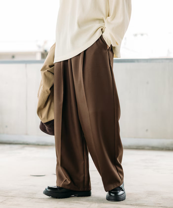 Wide Silhouette Staple Twill Easy Slacks/Wide Slacks [Limited Edition]