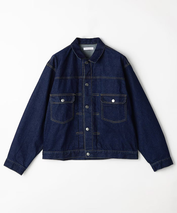 Short-Length Relaxed Denim Trucker Jacket