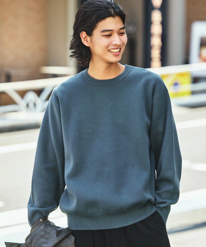 Sweat-like Crew Neck Knit