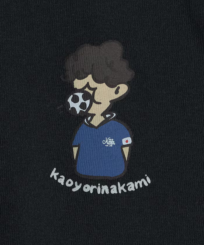 [Starting sale on May 22 at 12:00] kaoyorinakami × FREAK'S STORE/ Kaoyorinakami limited edition soccer ball boy Tee