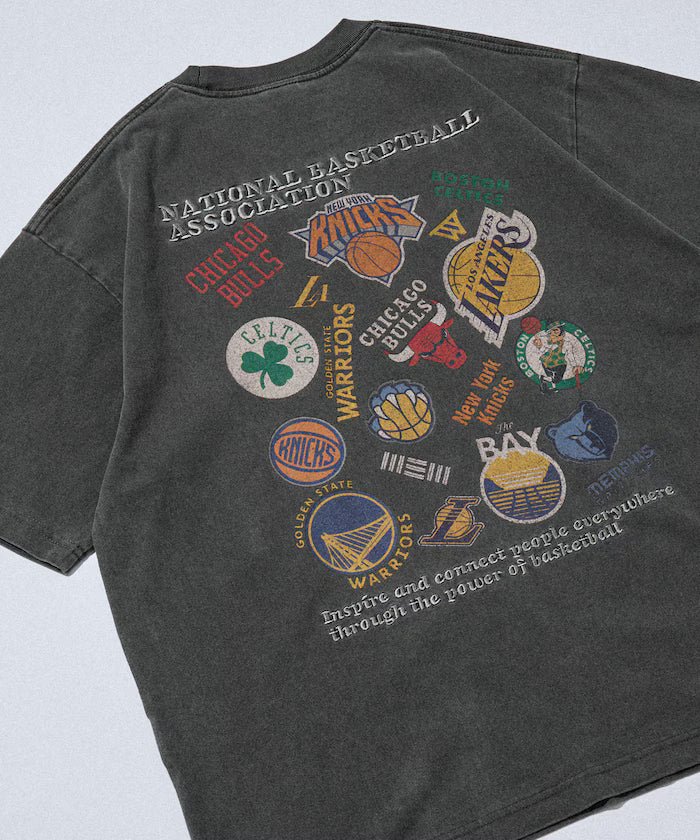 NBA × FREAK'S STORE Collaboration Random Team Logo Backprint Crewneck T-Shirt