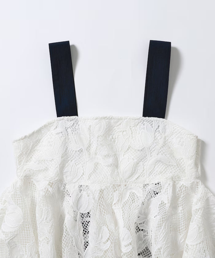 Flower Motif Batten Lace Iris Hem Camisole Top 【Limited Edition】