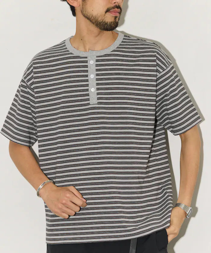 Multi-border Henley Neck Short Sleeve T-shirt