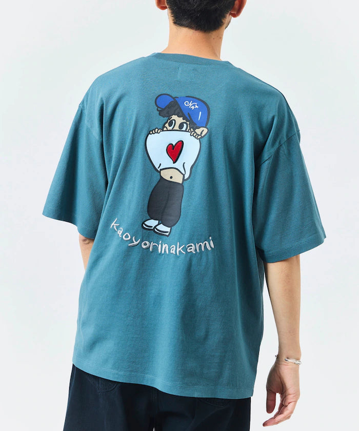[Sales start on May 22 at 12:00] kaoyorinakami × FREAK'S STORE/ Kaoyorinakami exclusive Heso Dashi Boy Tee