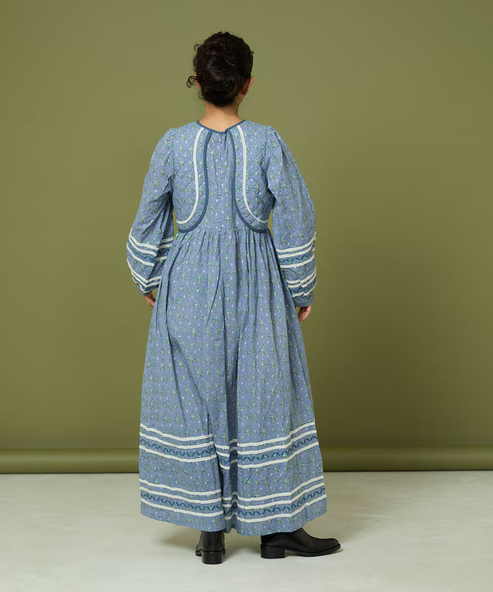 Bust Cut One-Piece with Chest Quilt and Ribbon