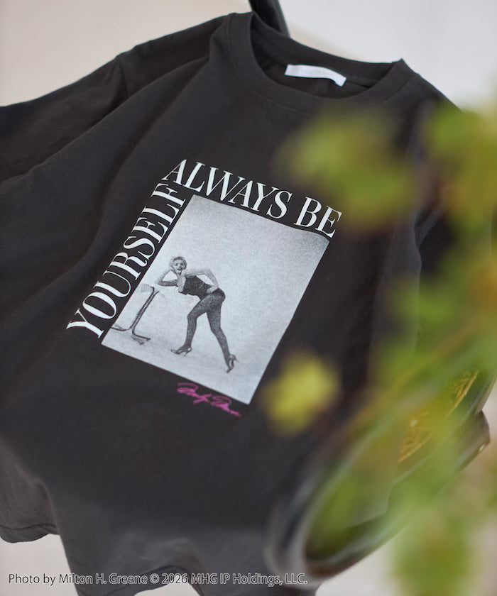 Marilyn Monroe Short Sleeve Monochrome Photo T-shirt