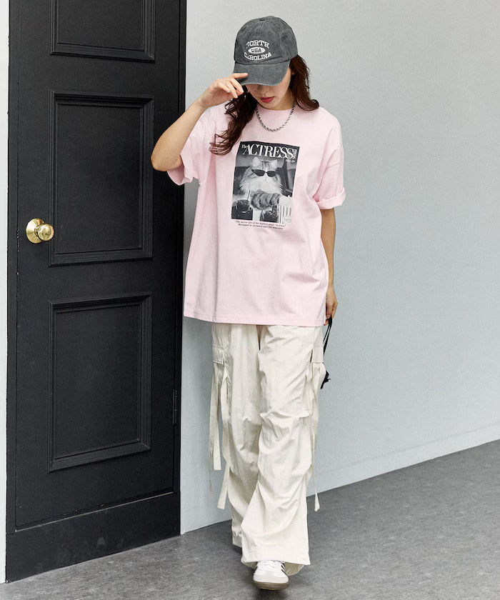 <Functional Material> MAGAZINE Cat Photo T-Shirt Limited Release