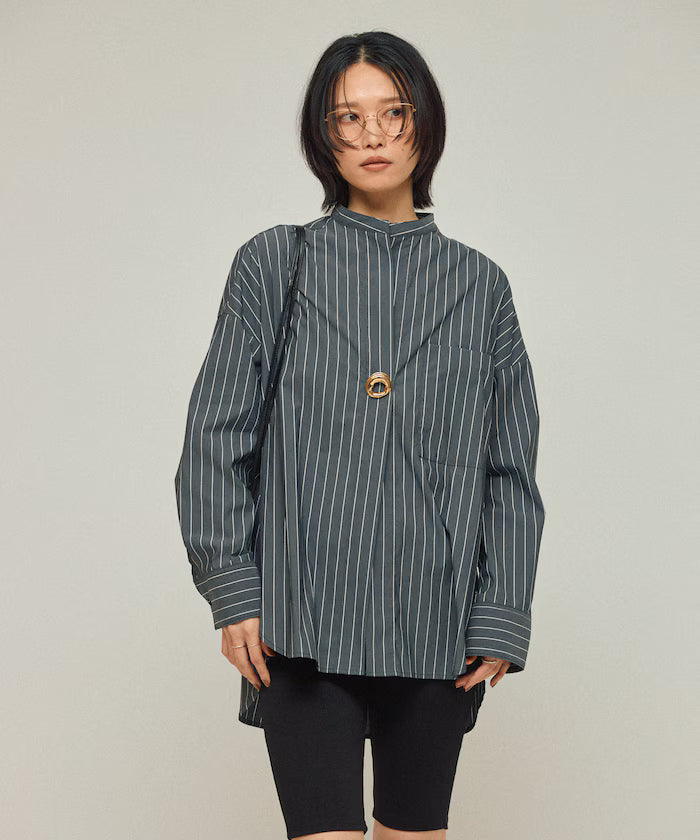 Oversized Long Sleeve Brooch Shirt