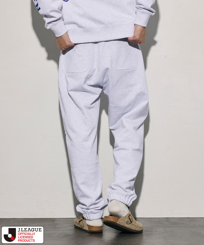 [Sales start on 3/19 at 10:00] J.LEAGUE × FREAK'S STORE Special Order SUPPORTERS SWEAT PANTS [V-Varen Nagasaki]