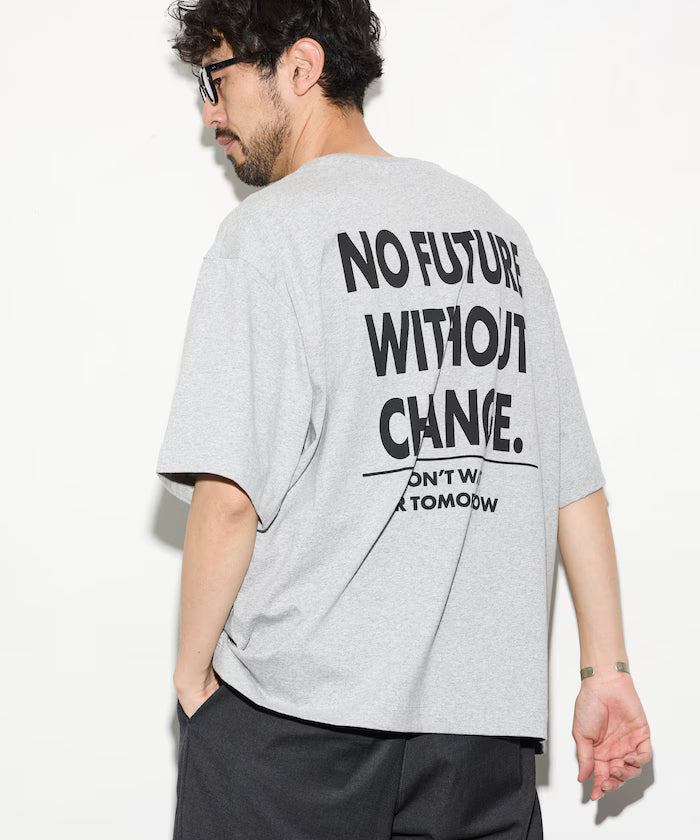6oz Front Logo Embroidery Crew Neck T-Shirt / Back Print T-Shirt PRINT LEFT CHEST EMBROIDERY BOX FIRST