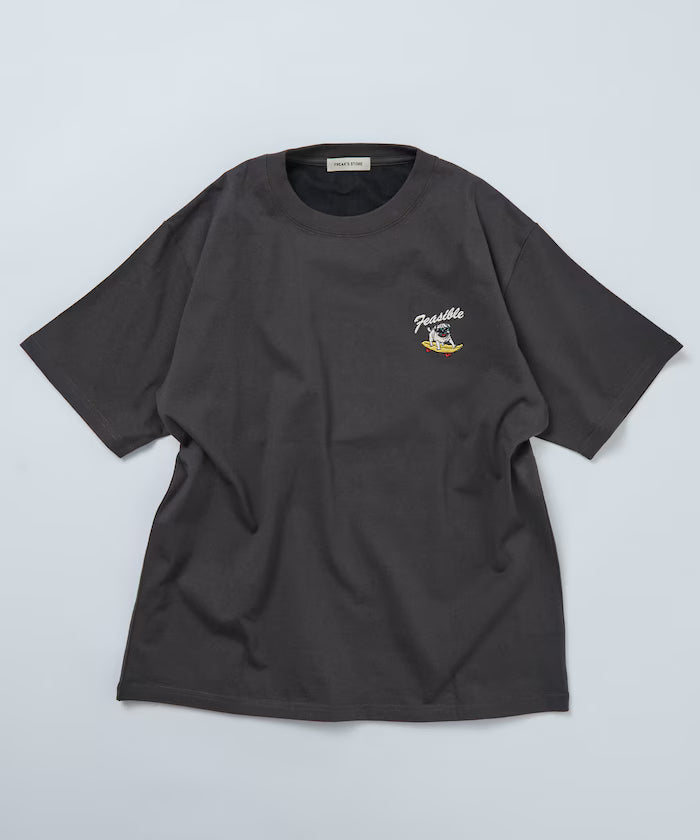 Relaxed Fit Back Embroidery Design Crew Neck T-Shirt / Dog 【Limited Edition】