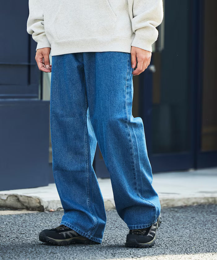 Wide Straight Denim Pants [Limited Edition]